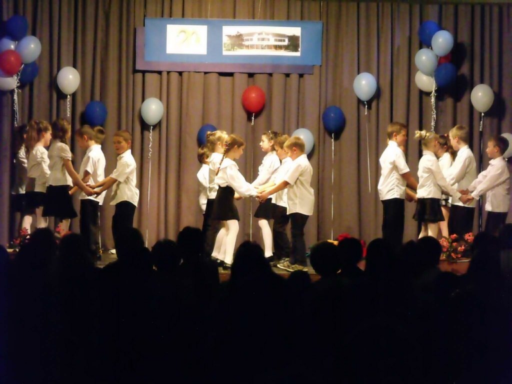 img082.jpg